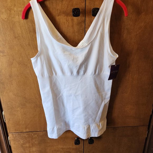 Yummie Other - Women's Yummie Shapewear Hug